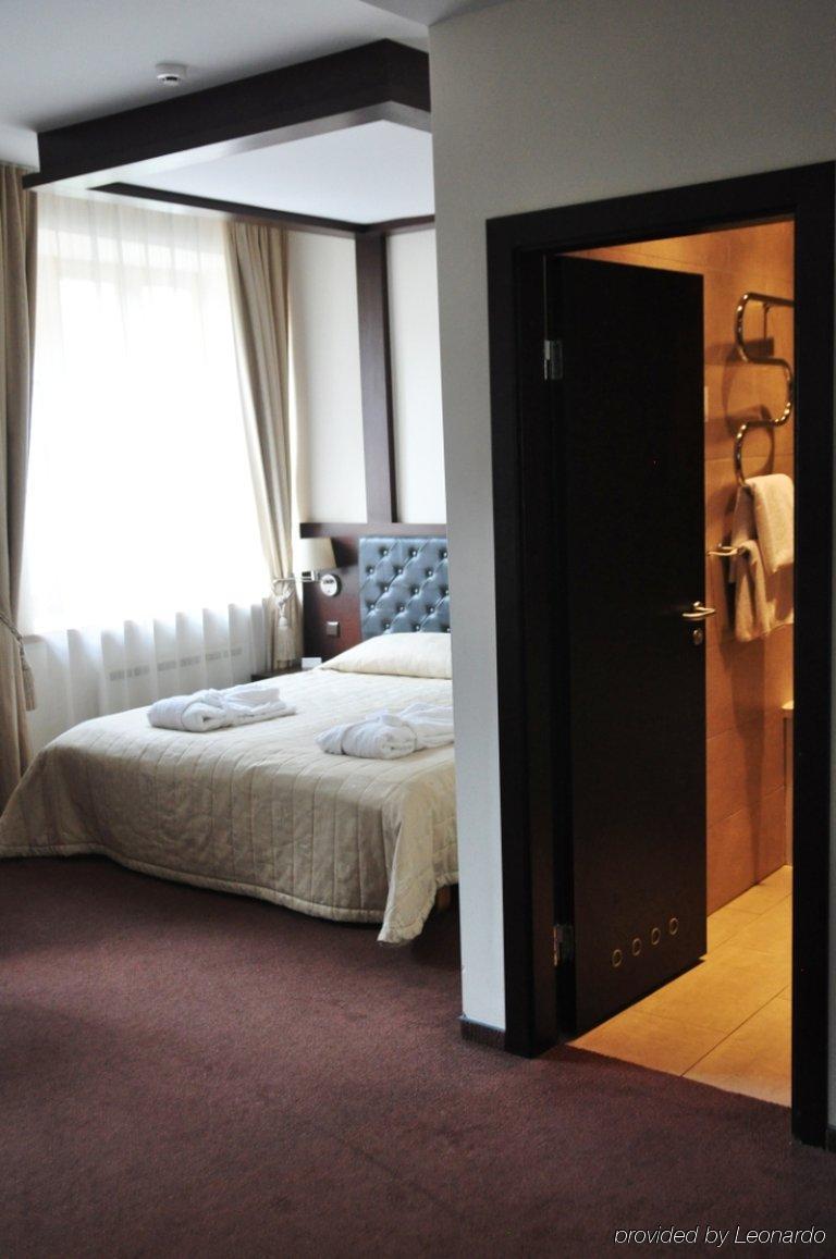 Amberton Cozy Hotel Kaunas Kamer foto